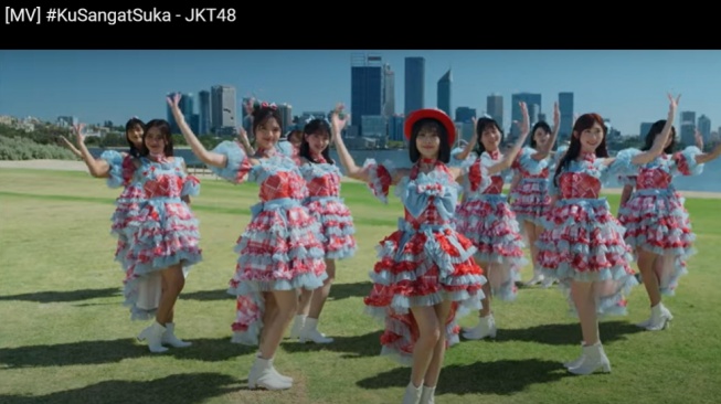 Lirik Lagu #Kusangatsuka JKT48: Makna dan Pesan Manis Para Member