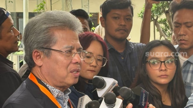 Todung Mulya Lubis: KPK Langgar Prosedur, Status Tersangka Hasto Harus Batal