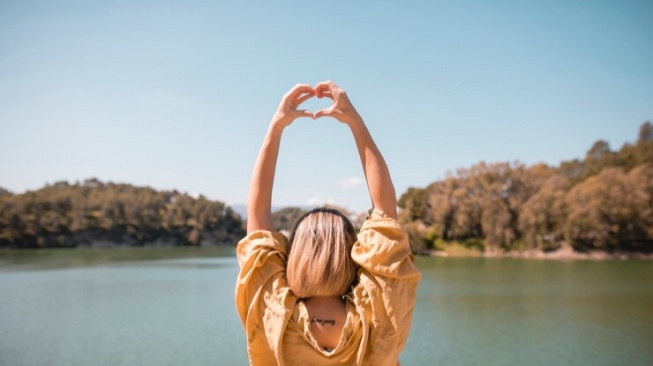 Lagi Jomblo? Ini 6 Cara Seru Merayakan Valentine tanpa Pasangan