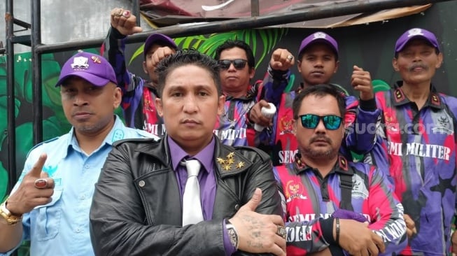 Membedah Deretan Gelar Firdaus Oiwobo di KTA Organisasi Advokat Baru, Panjangnya Bikin Takjub