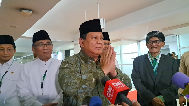 Presiden Prabowo Subianto seusai menghadiri acara Resepsi Harlah ke-102 Nahdlatul Ulama (NU) di Istora Senayan, Jakarta, Rabu (5/2/2025). (Suara.com/Novian)