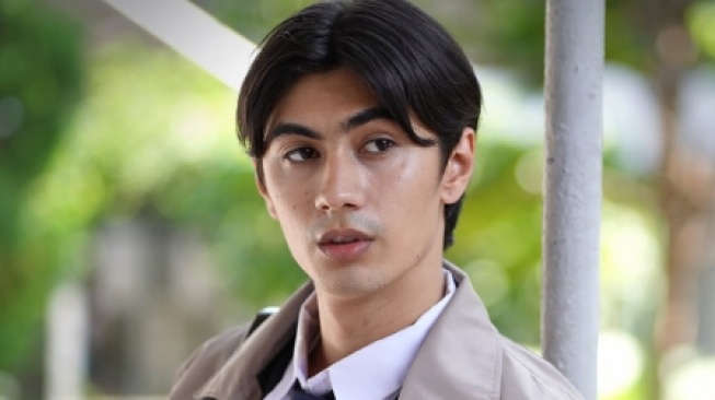 Profil Lorenzo Gibbs, Langganan Main di Series Adaptasi Wattpad