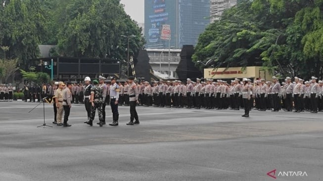 Kapolda Metro Jaya Irjen Pol. Karyoto saat ditemui usai apel gelar pasukan Operasi Keselamatan Jaya 2025 di Lapangan Presisi Polda Metro Jaya, Jakarta, Senin (10/2/2025). ANTARA/Ilham Kausar