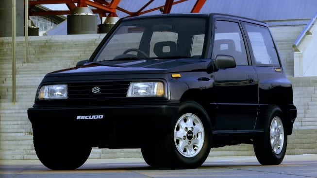 Suzuki Escudo. (Favcars)