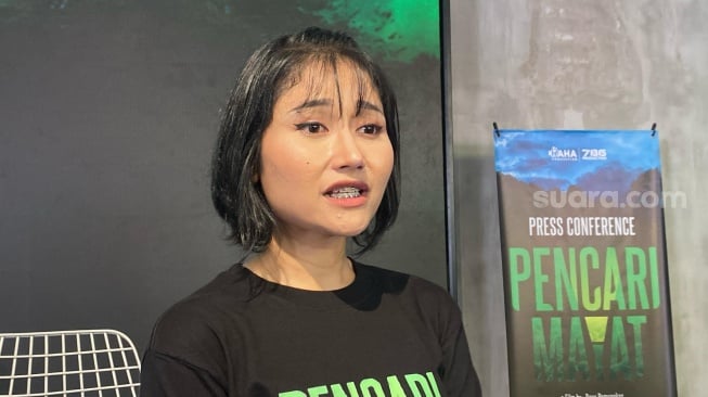 Riyuka Bunga Sibuk Syuting Film Horor Komedi di Tengah Proses Cerai dengan Heri Horeh