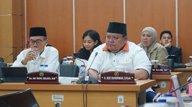 Jumlah Pangkalan di Jakarta 5.100 Unit, Legislator PKS Pertanyakan Distribusi Gas LPG 3 Kilogram