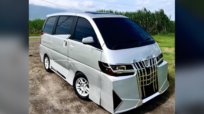 Daihatsu Espass bertampang Alphard (Facebook)