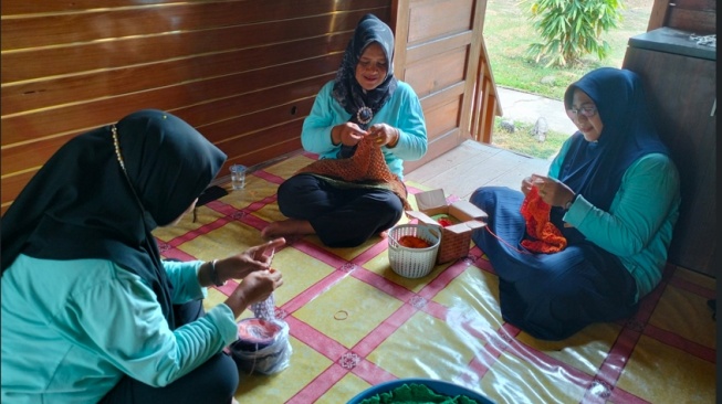 PTBA Dukung UMKM, SIBA Rajut Bangkitkan Ekonomi Ibu Rumah Tangga