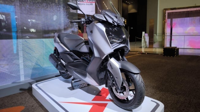 Harga Motor Yamaha XMAX Alami Penurunan Sampai Rp 13 Juta dengan Mesin 300 cc