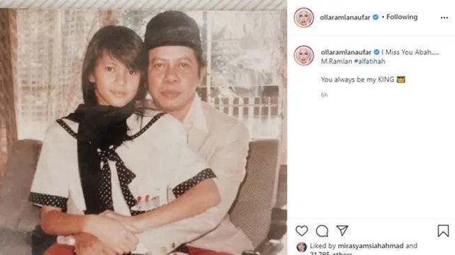 Foto lawas Olla Ramlan bersama mendiang ayah. (Instagram)