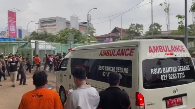 Rusuh Lagi! Viral Video Aksi Barbar Oknum Suporter Laga Persija vs Persib