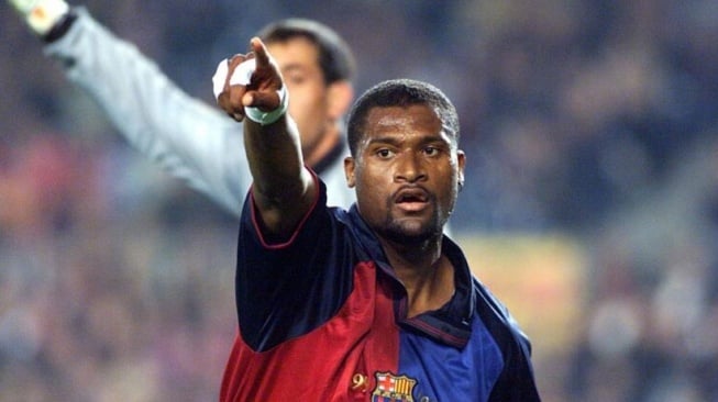 Siapa Winston Bogarde? Eks Barcelona yang Cocok Gantikan Indra Sjafri