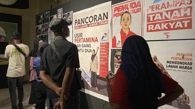 Pameran Bara-baraya digelar di Gedung YLBHI Jakarta. [Suara.com/Kayla]