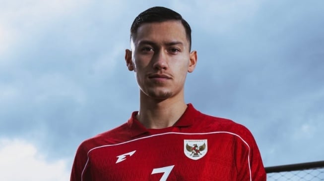 Klub Impian Masa Kecil Jadi Faktor Jay Idzes Terima Pinangan Aston Villa