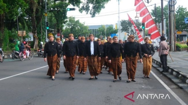 Pimpin Upacara HUT Solo Jelang Pensiun, Teguh Prakosa: Ini Waktu Terbaik