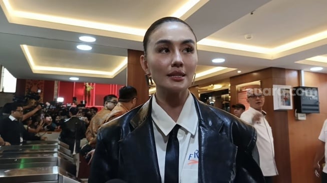 Agnez Mo ditemui di Kemenkum, Kuningan, Jakarta Selatan pada Rabu (19/2/2025). [Suara.com/Rena Pangesti]