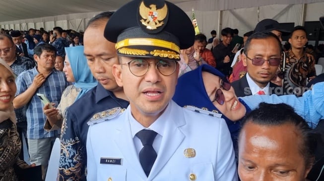 Dari Panggung Hiburan ke Kursi Wakil Bupati Cianjur, Ramzi Masih Tak Percaya Dilantik Prabowo