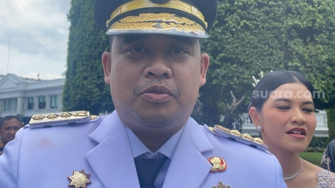 Bobby Nasution usai resmi dilantik menjadi Gubernur Sumatra Utara di Istana Negara, Kamis (20/2/2025). (Suara.com/Bagaskara)