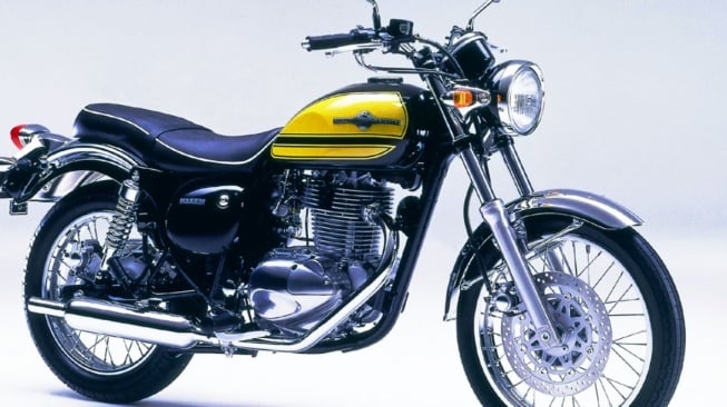 Kawasaki Estrella 250 (Autoevolution)