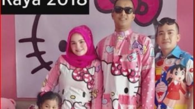 Anti Mainstream, TikToker Ini Pakai Baju Lebaran Tak Biasa, Bisa Dicontoh Bila Percaya Diri