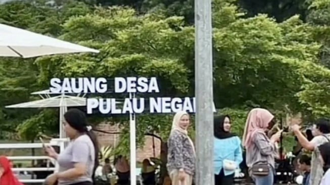 Saung Desa Pulau Negara: Inisiatif Warga Ogan Ilir untuk Tarik Wisatawan