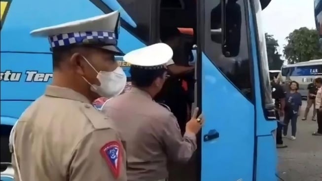 Polda Metro Jaya Larang Bus Gunakan Klakson "Telolet"