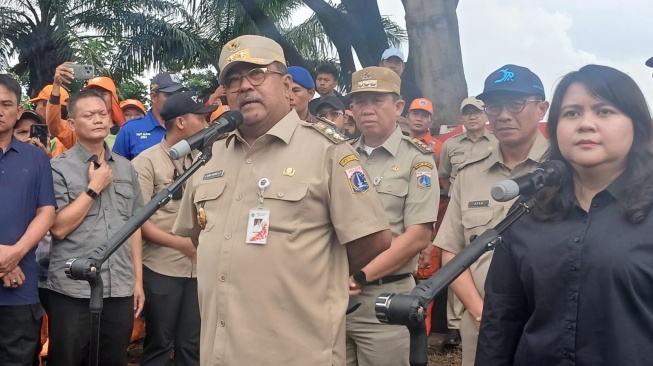 Megawati Larang, Rano Karno Malah Tetap Hadiri Retreat Prabowo di Magelang