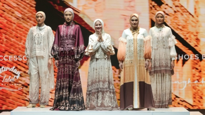 Inspirasi Look Lebaran di MUFFEST 2025: 5 Desainer Padukan Tradisi dan Modernitas dalam Kolaborasi Bersama Wardah