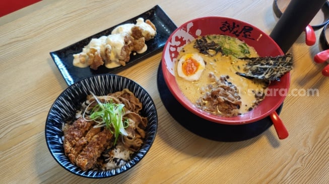 Icipi Sensasi Kelezatan dan Manfaat dalam Semangkuk Ramen Kolagen Sapi di Resto Ramen Seiya