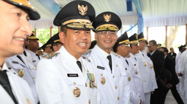 Dedi Mulyadi-Erwan Setiawan Resmi Dilantik Sebagai Gubernur dan Wakil Gubernur Jawa Barat 2025-2030