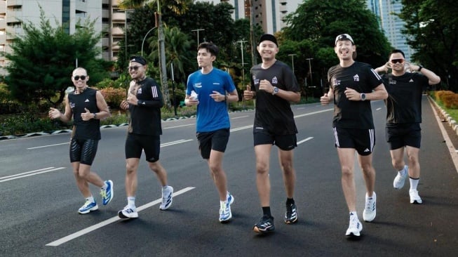 Gilang Juragan 99 Siap-Siap Taklukkan Tokyo Marathon 2025: Apa Saja Persiapannya?