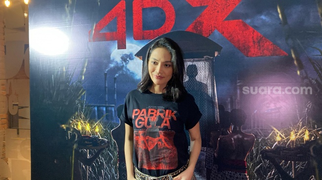 Erika Carlina saat ditemui di kawasan MH. Thamrin, Jakarta Pusat, Selasa (25/2/2025). [Suara.com/Tiara Rosana]