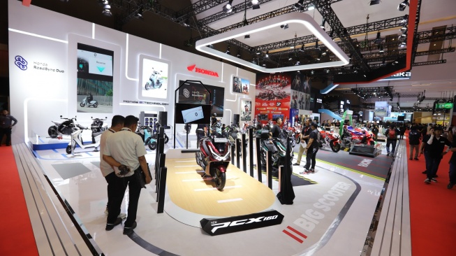 Honda PCX160 laris manis di IIMS 2025 yang digelar pada 13-23 Februari 2025 [Dok PT AHM]