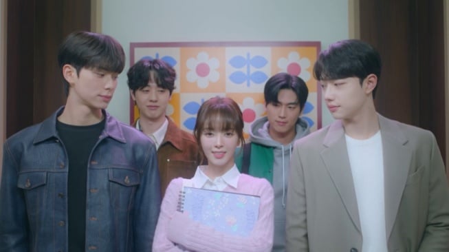 Rilis Teaser Perdana, Drama Korea 'Crushology 101' Siap Tayang April 2025