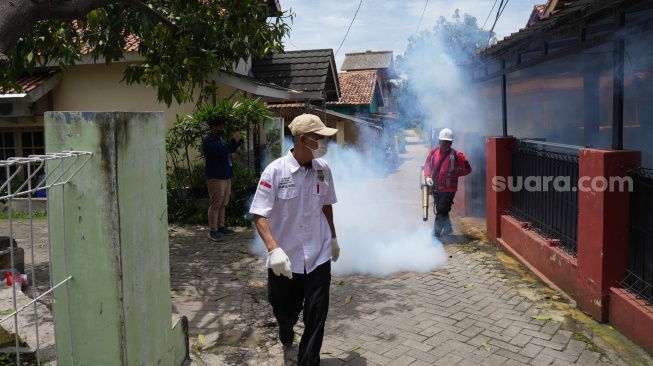 Cegah Demam Berdarah, Industri Bantu Alat Fogging ke Kecamatan Ciwandan