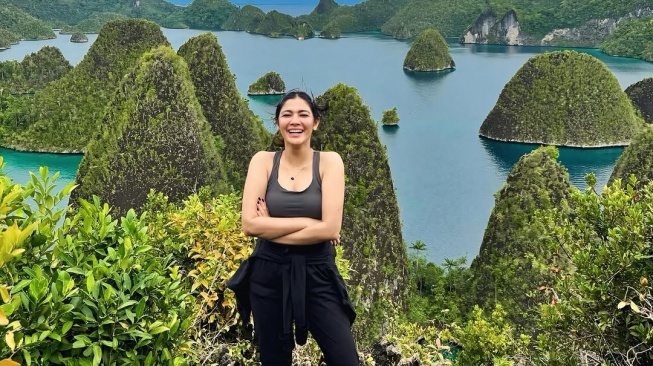Naysilla Mirdad dan Gisel jalan-jalan ke Raja Ampat (Instagram)