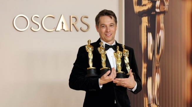 Mikey Madison menang Aktris Terbaik Oscar 2025 (Instagram/@neonrated)