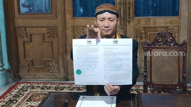 Bikin Gaduh, Putra Raja Keraton Solo Beri Klarifikasi Soal 'Nyesel Gabung Republik'