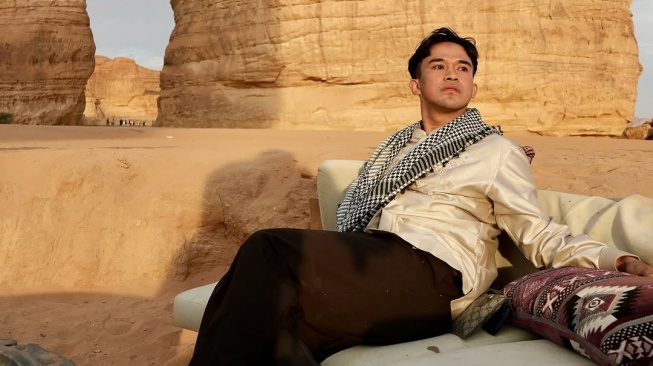 Anwar BAB Ungkap Vika Kolesnaya Ikutan Billy Syahputra Berpuasa, Bakal Jadi Muslim?
