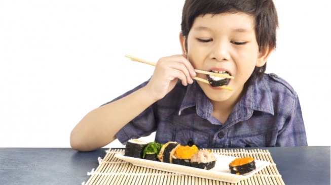 Makanan Sehat di Sekolah: Bagaimana Jajanan Kantin Memengaruhi Kesehatan?