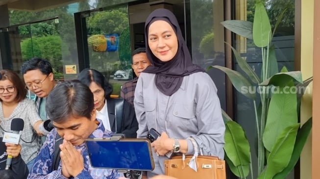 Gagal Bertemu Anak, Paula Verhoeven Unggah Video saat Kiano Curhat Soal Kenzo