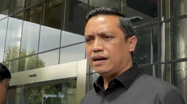 Anggota Tim Hukum Hasto Kristiyanto, Ronny Talapessy. [Suara.com/Dea]