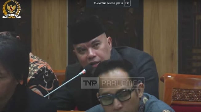 Usul Aneh DPR ke PSSI: Jodohkan Pemain Asing dengan Perempuan Indonesia