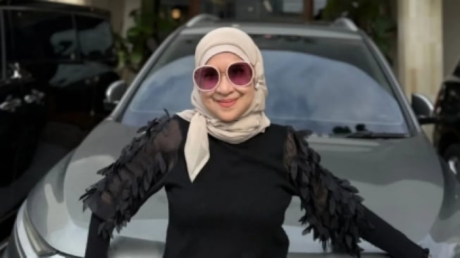 Sylvana Herman Diam-Diam Sudah Menikah dan Bercerai