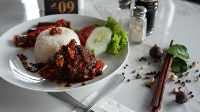 Anti Gagal! Resep Rendang Sederhana dan Praktis untuk Sahur dan Berbuka