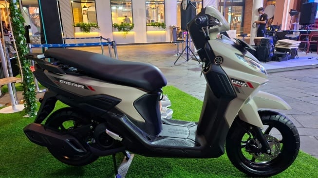 Yamaha Indonesia Merilis Gear Ultima 125 yang Sudah Dibekali Teknologi Hybrid di Bandung, Jawa Barat, Jumat (7/3/2025). [Foto: SUARA.com/Manuel Jeghesta]