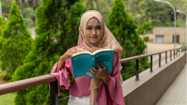 Rayakan Hari Perempuan Internasional dengan Refleksi Islami: 5 Buku Inspiratif untuk Muslimah Cerdas