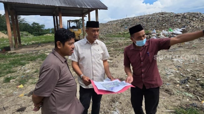 Serius Kelola Sampah, Wakil Bupati Sinjai Kunjungi TPA Tondong