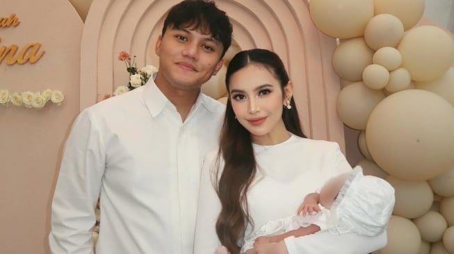 Potret Akikah Baby Selina, anak Rizky Febian dan Mahalini [Instagram/@mahaliniraharja]