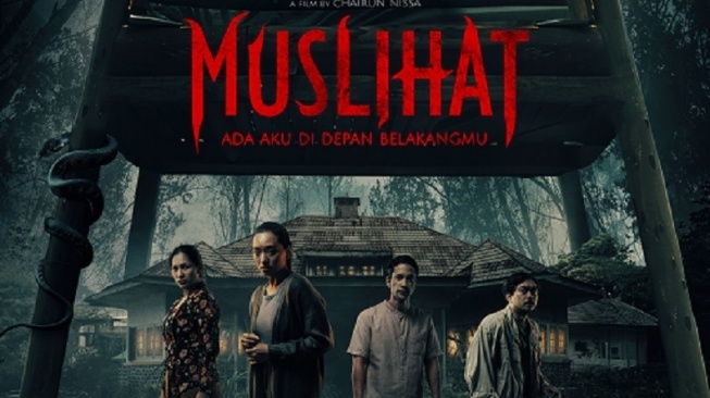 Film Horor Muslihat, Teror Rumah Panti Asuhan Tua di Tengah Hutan